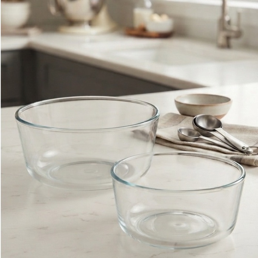 Anchor Hocking Clear Glass Mixing Bowls Set of 2 Microwave Oven Safe Made in USA